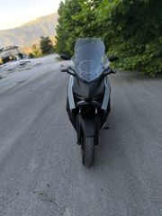 Yamaha XMAX 300 Tech Max+ EU5+ 2025 Tech Max plus