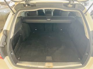 Mercedes-Benz C 180 2017 C180 6G-TRONIC AVANTGARDE-thumb-33