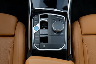 Bmw i4 2023 eDrive40-thumb-12
