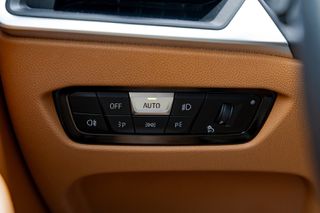 Bmw i4 2023 eDrive40-thumb-17