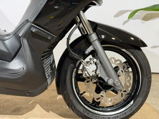 Yamaha XMAX 250 2007-thumb-13