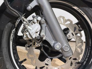 Yamaha XMAX 250 2007-thumb-14