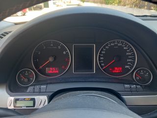Audi A4 2007 2.0 TFSI QUATTRO-thumb-9