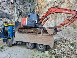Εκσκαφέας Με Ερπύστριες Hitachi 2010 Zx85 -3-thumb-8
