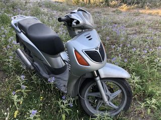 Honda sh 150cc-thumb-4