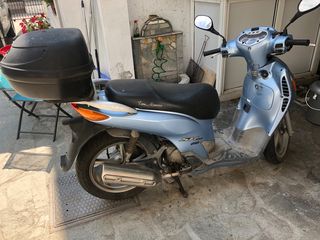 Honda sh 150cc-thumb-1