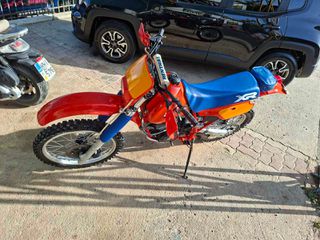 Honda XR 600 1985-thumb-1