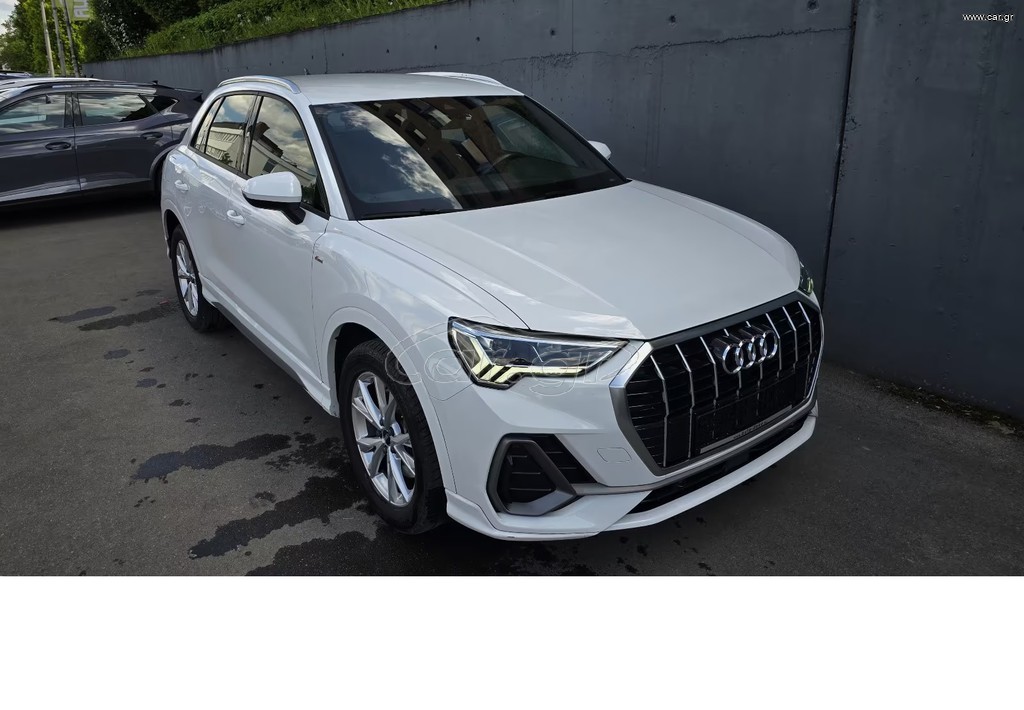 Audi Q3 2022 45TFSI e S tronic 3 x S line Virtual k- less