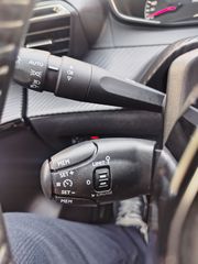 Peugeot 208 2022 1.5 BlueHDi 100 s&s Active-thumb-10