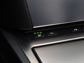 Bmw 650 2007 (650i Convertible Innovation Package Plus)-thumb-26