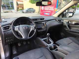 Nissan Qashqai 2016 1.5 dCi N-Connecta 4x2!!Panorama !!360!!-thumb-8