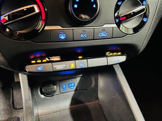 Hyundai i 20 2018 1.2 GO! ΘΕΡΜΑΙΝΟΜΕΝΑ BLUETOOTH ΖΑΝΤΕΣ-thumb-18