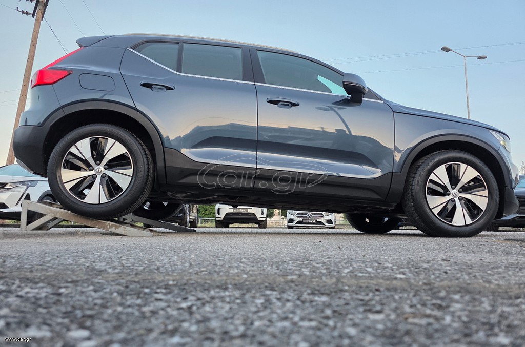 Volvo XC40 2021 "INSCRIPTION" 1.5 262Ps T5-PHEV "LED-CAMERA!-CLIMA" !
