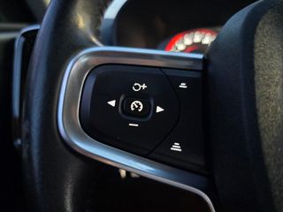 Volvo XC40 2021 "INSCRIPTION" 1.5 262Ps T5-PHEV "LED-CAMERA!-CLIMA" !-thumb-76