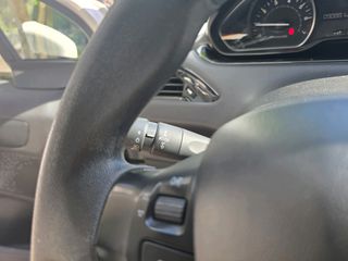 Peugeot 208 2019 ΕΛΛΗΝΙΚΟ 1.2 PURETECH 85HP ALLURE-thumb-25