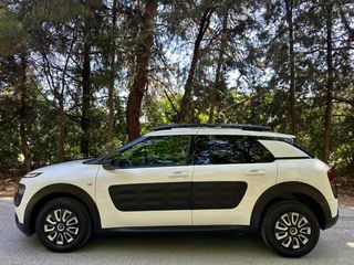 Citroen C4 Cactus 2016 BLUE HDI 100 STOP&START-thumb-75