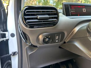 Citroen C4 Cactus 2016 BLUE HDI 100 STOP&START-thumb-42