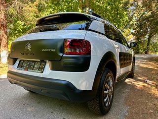 Citroen C4 Cactus 2016 BLUE HDI 100 STOP&START-thumb-48