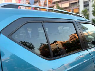 Suzuki Ignis 2018 midle hybrid-thumb-7