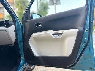 Suzuki Ignis 2018 midle hybrid-thumb-35