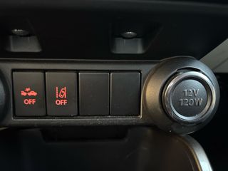Suzuki Ignis 2018 midle hybrid-thumb-16
