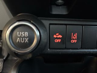 Suzuki Ignis 2018 midle hybrid-thumb-17
