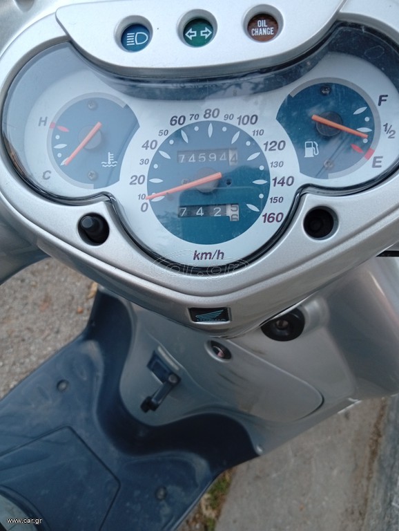 Honda SH 125 2004