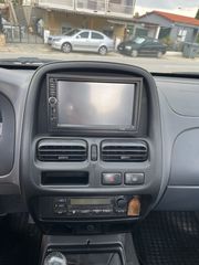 Nissan Navara 2001-thumb-17