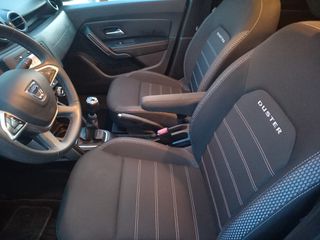 Dacia Duster 2018 PRESTIGE 4X4-thumb-30