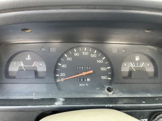 Toyota Hilux 1997-thumb-13