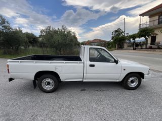 Toyota Hilux 1997-thumb-23