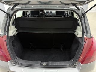 Suzuki Swift 2006 AUTOMATIC-thumb-35
