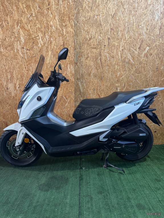 Voge SR1 2023