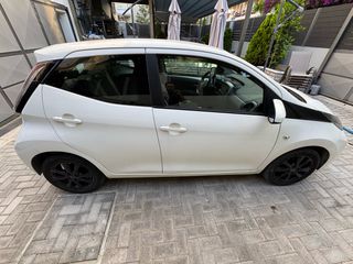 Toyota Aygo 2017-thumb-2