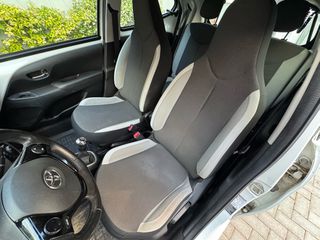 Toyota Aygo 2017-thumb-8