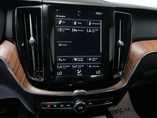 Volvo XC 60 2019 -4.500€ ΙΣΧΥΕΙ  |2.0 400hp | T8 inscription | Derma-thumb-39