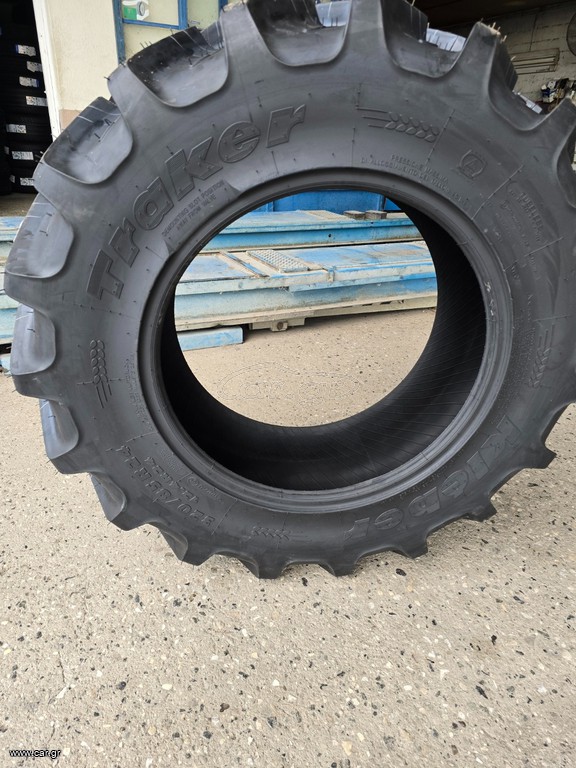 320/85R24 (12.4R24) KLEBER TRAKER 122A8/119B TEM