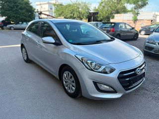 Hyundai i 30 2016-thumb-10