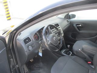 Volkswagen Polo 2014 1.4 TDI BLUEMOTION-thumb-14