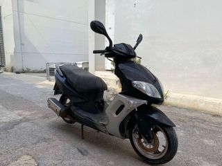 Peugeot Sumup 125 2010-thumb-3