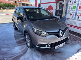 Renault Captur 2016-thumb-1