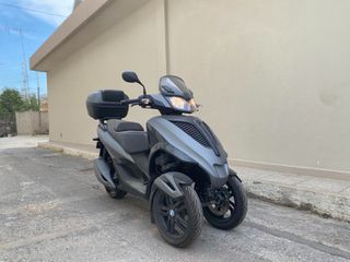 Piaggio MP3 300 2015 URBAN-thumb-1