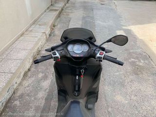 Piaggio MP3 300 2015 URBAN-thumb-7
