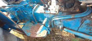 Σασμάν από ford 2000 κομπλέ-thumb-2