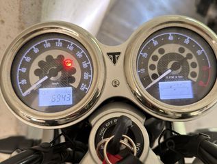 Triumph Speed Twin 2024 1200-thumb-5