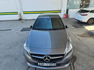 Mercedes-Benz A 160 2018-thumb-8