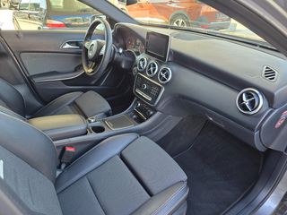 Mercedes-Benz A 160 2018-thumb-13