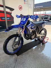 Yamaha YZ 250 2006-thumb-1