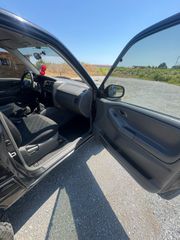 Suzuki Grand Vitara 2000-thumb-15