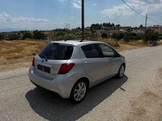 Toyota Yaris 2015 1.5 HYBRID ΔΕΡΜΑ ΠΑΝΟΡΑΜΑ-thumb-4